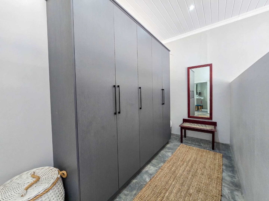 3 Bedroom Property for Sale in Stilbaai Wes Western Cape